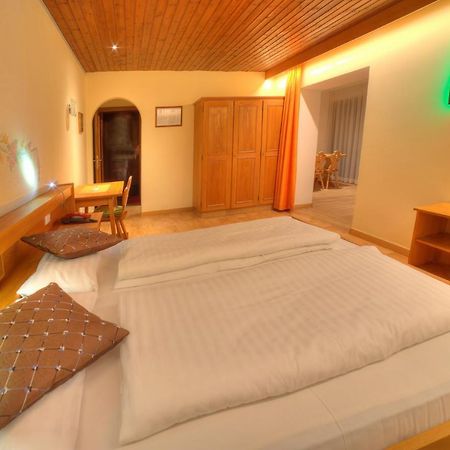 Hotel Serles Superior Dobbiaco Ngoại thất bức ảnh